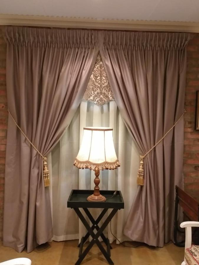 Maretlwane Guesthouse バッフェルスプアルト エクステリア 写真