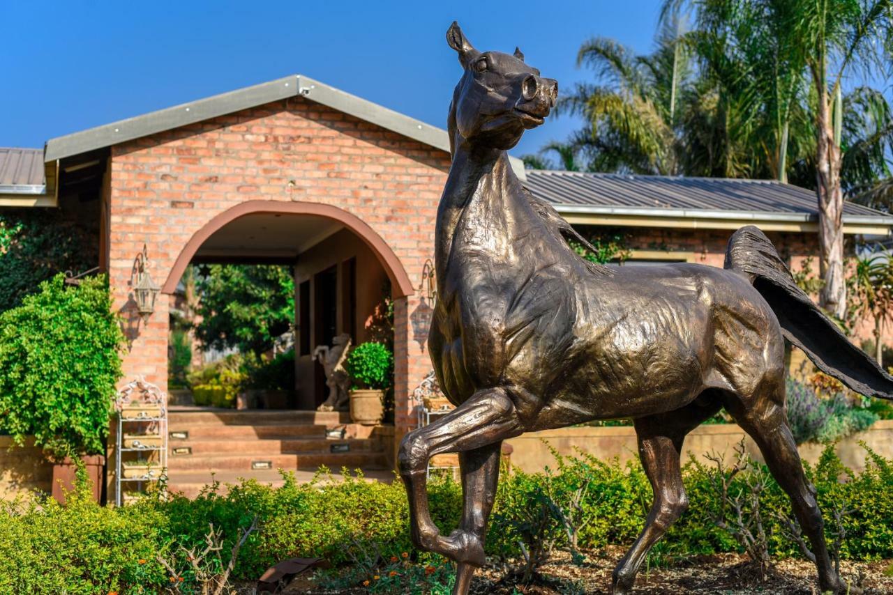 Maretlwane Guesthouse バッフェルスプアルト エクステリア 写真